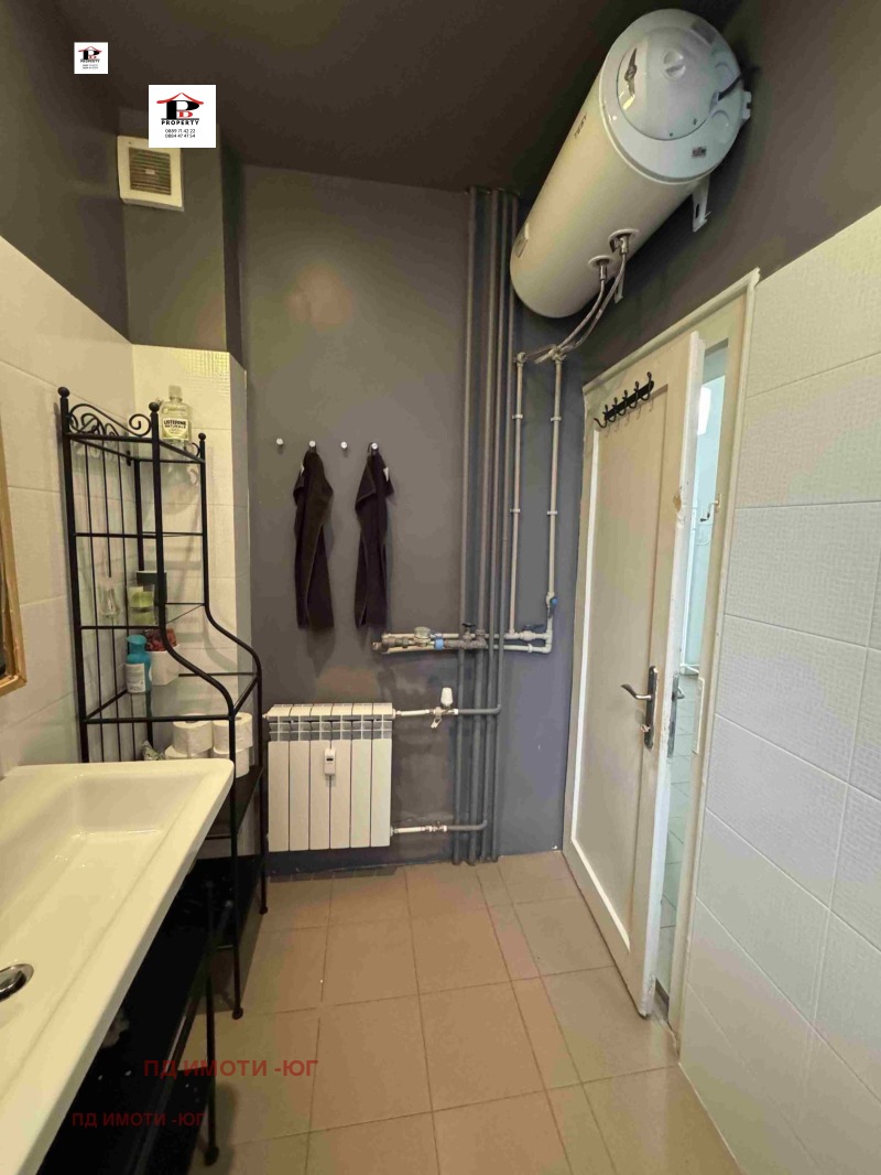 Zu vermieten  3+ Schlafzimmer Sofia , Zentar , 160 qm | 11431441 - Bild [13]