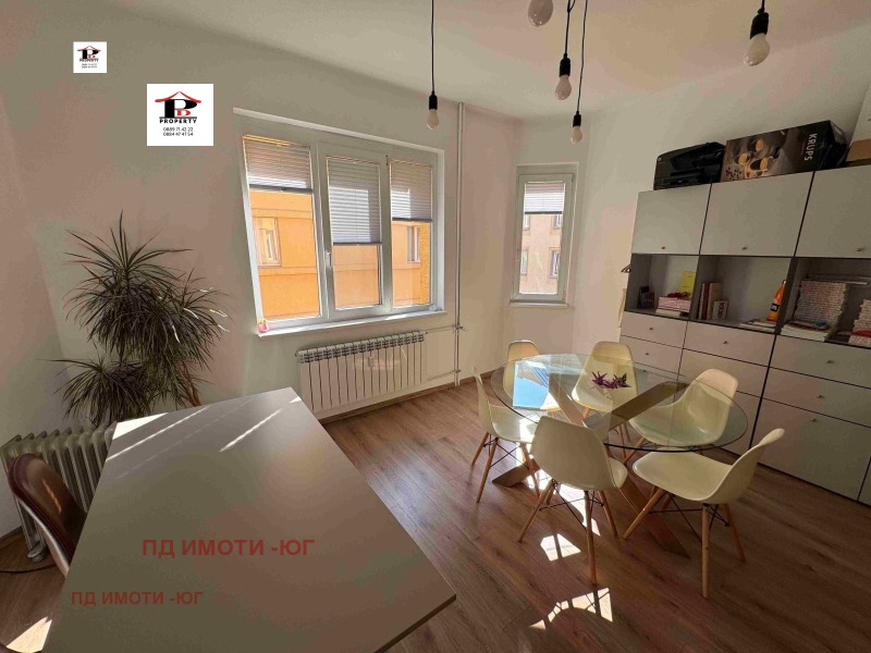 Zu vermieten  3+ Schlafzimmer Sofia , Zentar , 160 qm | 11431441 - Bild [5]