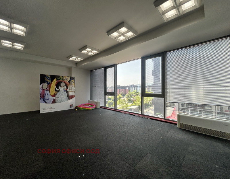 Kiadó  Hivatal Sofia , Mladost 4 , 302 négyzetméter | 83693663 - kép [3]