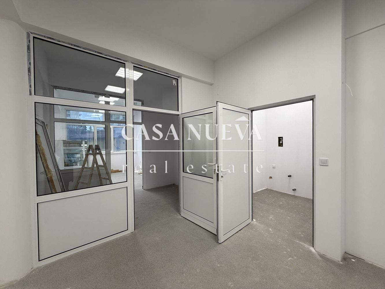 Дава под наем ОФИС, гр. Перник, Църква, снимка 2 - Офиси - 53881231