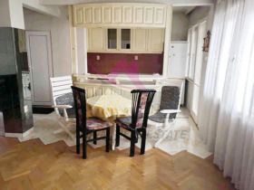 1 makuuhuone Sportna zala, Varna