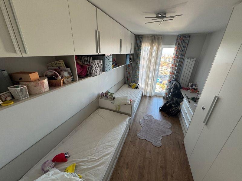 Дава под наем 3-СТАЕН, гр. София, Кръстова вада, снимка 11 - Апартаменти - 52610974