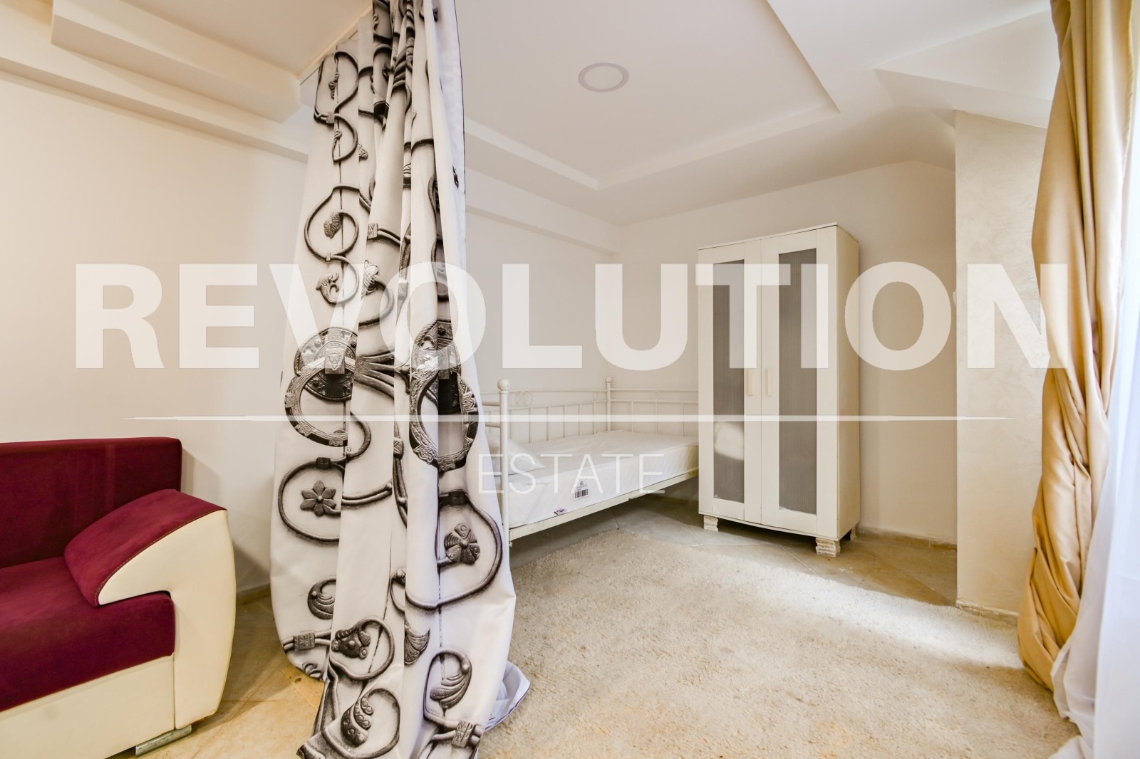 Дава под наем 1-СТАЕН, гр. София, Изток, снимка 2 - Апартаменти - 54119456