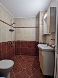 Под наем 3-СТАЕН, град Русе, Ялта • 950 лв. / 485.73 € • 35875116 11
