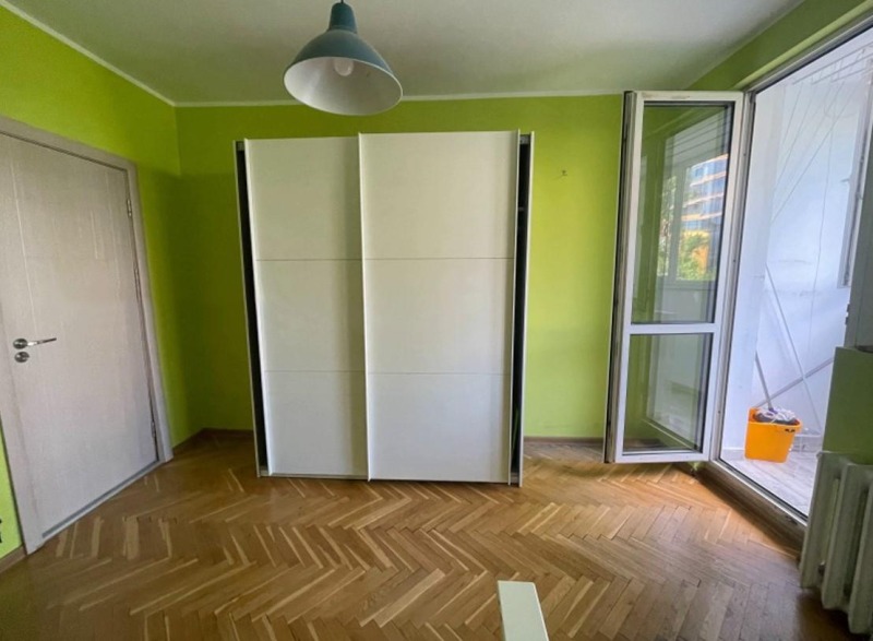 K pronájmu  3 ložnice Sofia , Iztok , 143 m2 | 37829242 - obraz [8]