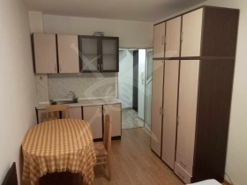 1 спаваћа соба Колхозен пазар, Варна 4
