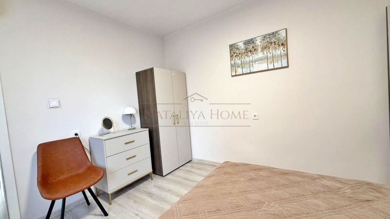 Дава под наем ЕТАЖ ОТ КЪЩА, гр. Бургас, област Бургас, снимка 7 - Етаж от къща - 52822168