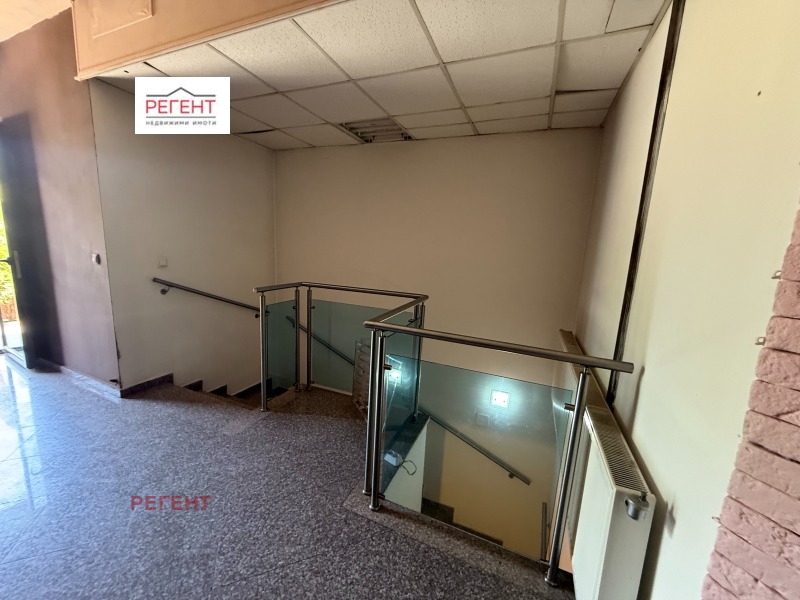 Til leje  Butik Gabrovo , Tsentar , 50 kvm | 31345148 - billede [4]