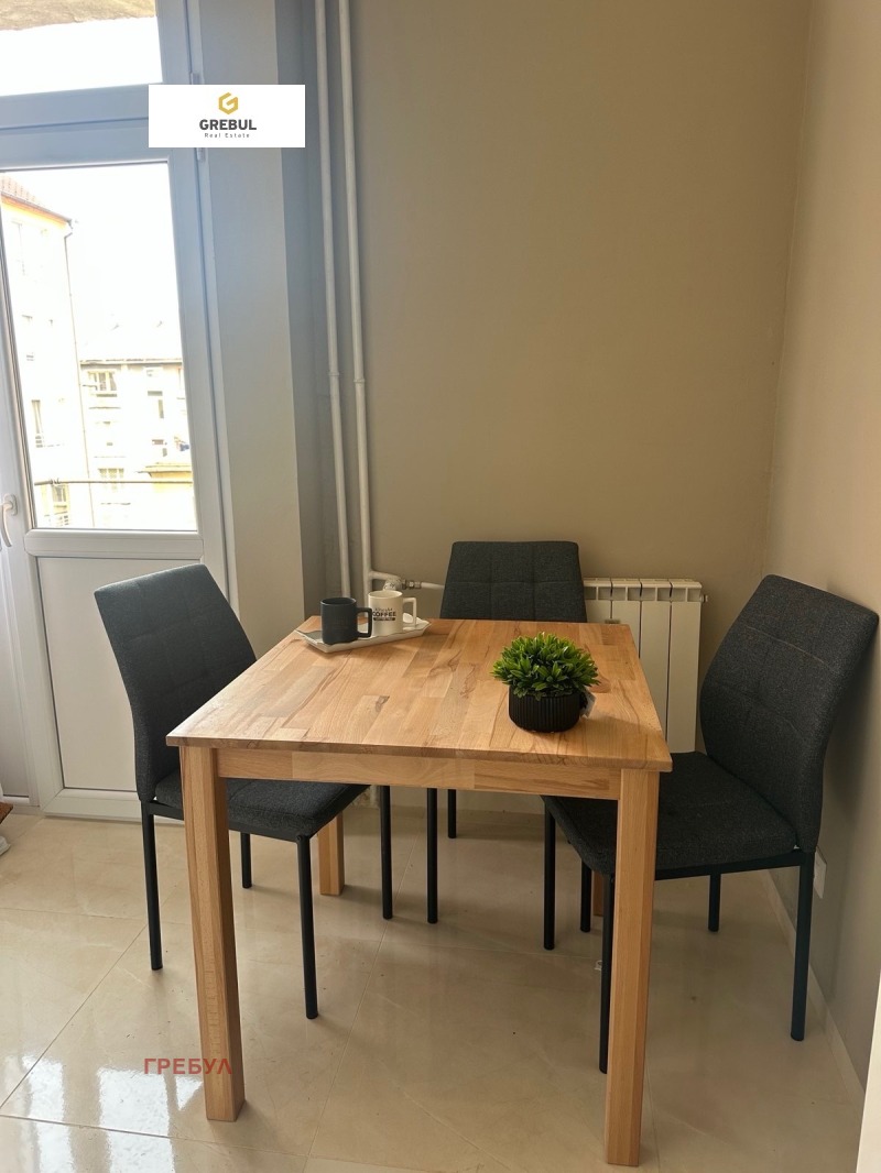 En renta  2 dormitorios Sofia , Tsentar , 90 metros cuadrados | 89754049 - imagen [8]