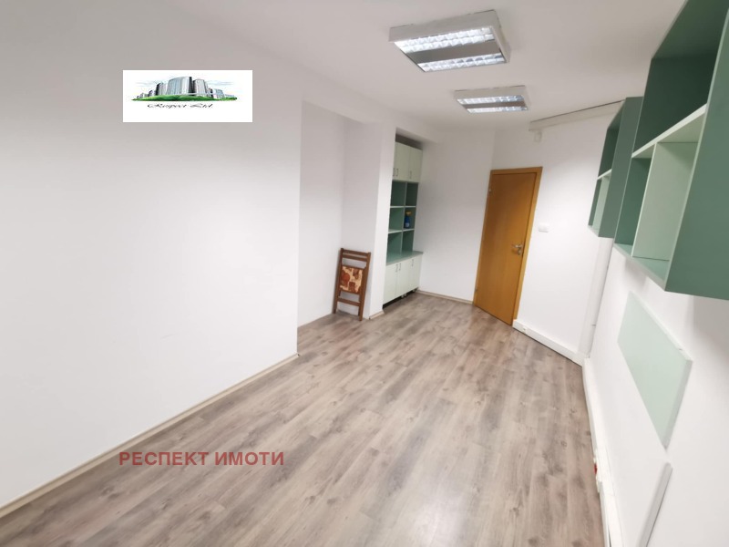 Para alugar  Escritório Sofia , Darvenica , 20 m² | 53296946 - imagem [2]