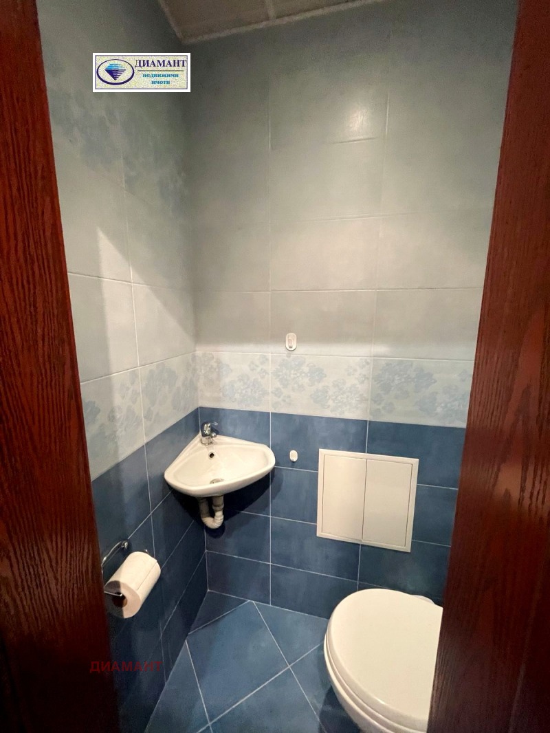 Издаје се  2 спаваће собе Русе , Центар , 95 м2 | 65055079 - слика [15]
