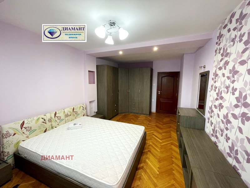 Издаје се  2 спаваће собе Русе , Центар , 95 м2 | 65055079 - слика [8]