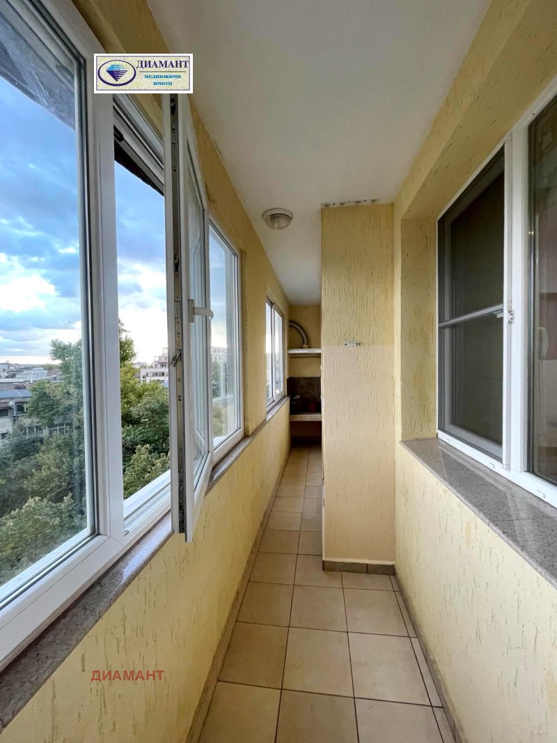 Издаје се  2 спаваће собе Русе , Центар , 95 м2 | 65055079 - слика [12]