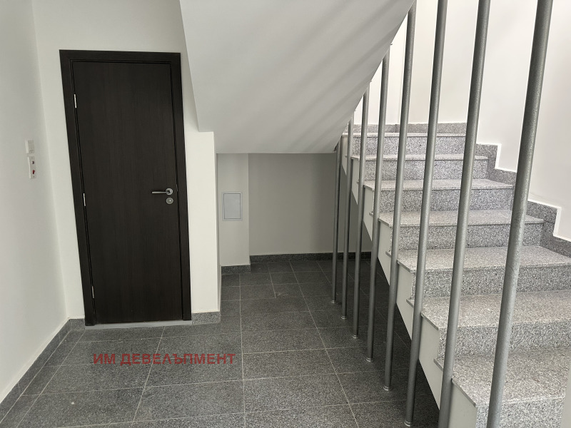Zu vermieten  Haus Sofia , Zentar , 300 qm | 89649271 - Bild [5]