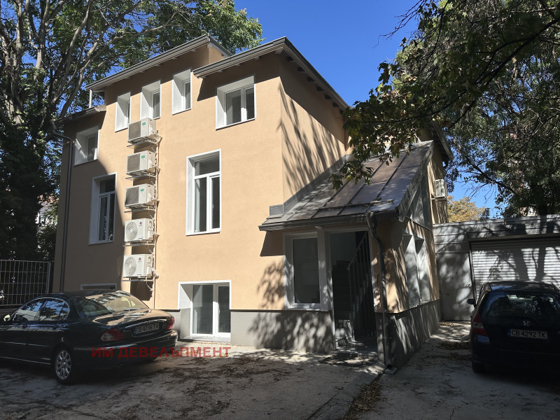 Zu vermieten  Haus Sofia , Zentar , 300 qm | 89649271