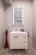 Под наем 2-СТАЕН, град София, Център • 1100 € • 81641911 — Holmes.bg