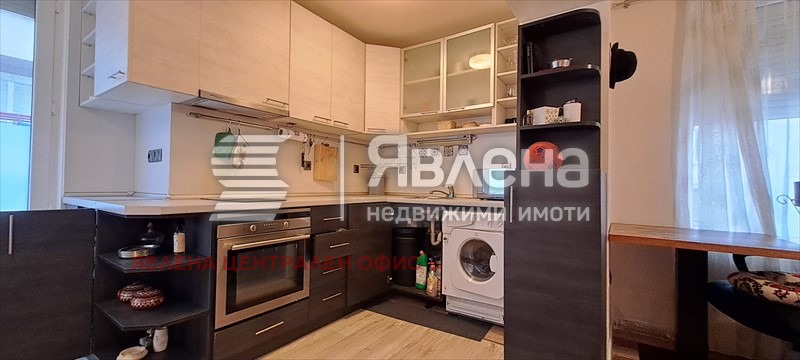Дава под наем 3-СТАЕН, гр. София, Лозенец, снимка 2 - Апартаменти - 56318801