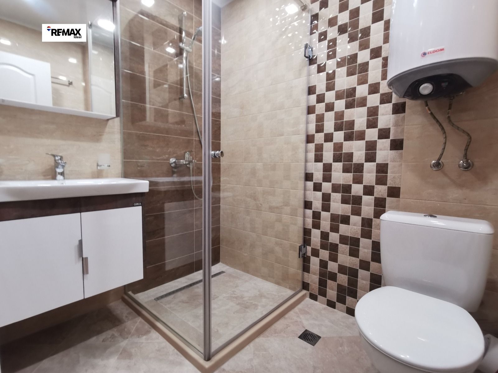 Дава под наем 2-СТАЕН, гр. Варна, Базар Левски, снимка 5 - Апартаменти - 53732387