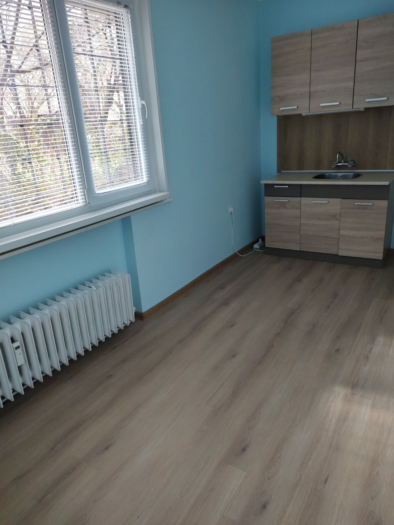 Дава под наем 2-СТАЕН, гр. София, Център, снимка 2 - Апартаменти - 53998713