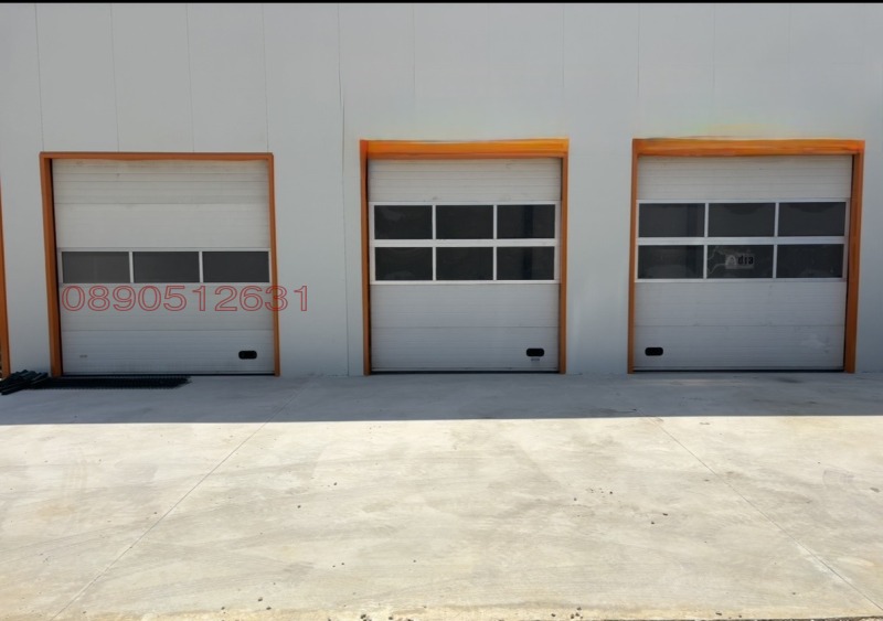 Под наем ПРОМ. ПОМЕЩЕНИЕ, град Пазарджик, Промишлена зона • 1000 лв. / 511.29 € • 77321437 1