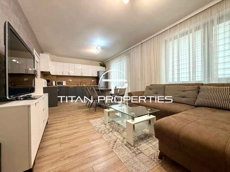Te huur  2 slaapkamers Plovdiv , Tsentar , 110 m² | 37923796