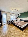 Под наем 3-СТАЕН, град Варна, Гръцка махала • 700 € / 1369.08 лв. • 34456904 9