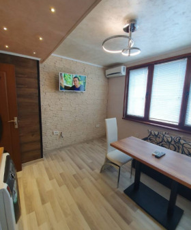 1 bedroom Vazrazhdane, Burgas 11