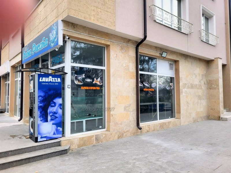 Дава под наем  Магазин град Русе , Централен южен район , 68 кв.м | 65439989 - изображение [4]