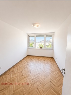 ���� ��� ���� 3-����� | Imot.bg � ����� ������ 12