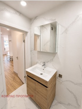 ���� ��� ���� 3-����� | Imot.bg � ����� ������ 8