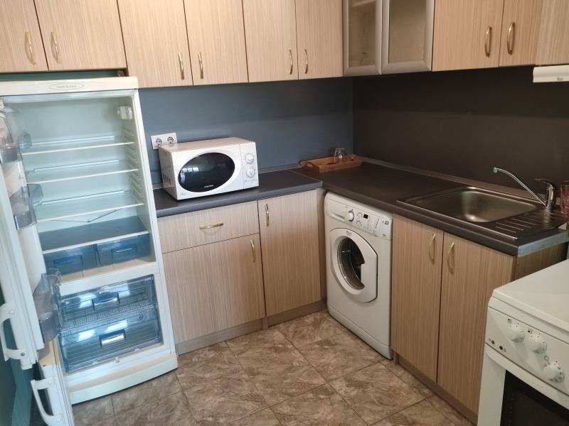 Дава под наем  2-стаен град София , Изток , 72 кв.м | 35349839
