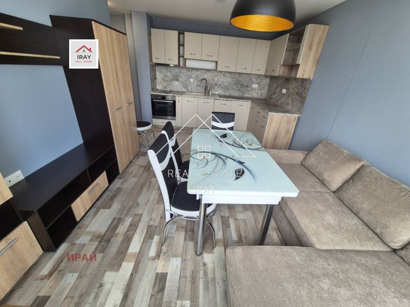 Kiadó  2 hálószobás Stara Zagora , Tri csucsura - sever , 80 négyzetméter | 17405766