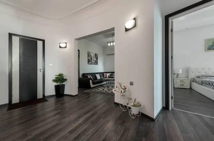 Дава под наем 3-СТАЕН, гр. Варна, Център, снимка 3 - Апартаменти - 53507208