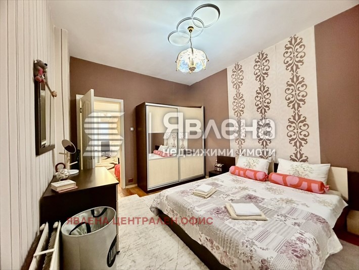 Дава под наем 3-СТАЕН, гр. София, Център, снимка 6 - Апартаменти - 56300847