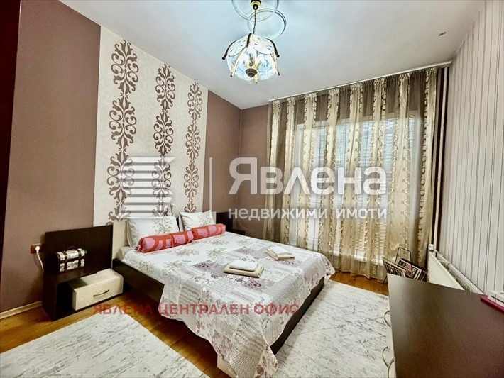 Дава под наем 3-СТАЕН, гр. София, Център, снимка 5 - Апартаменти - 56300847