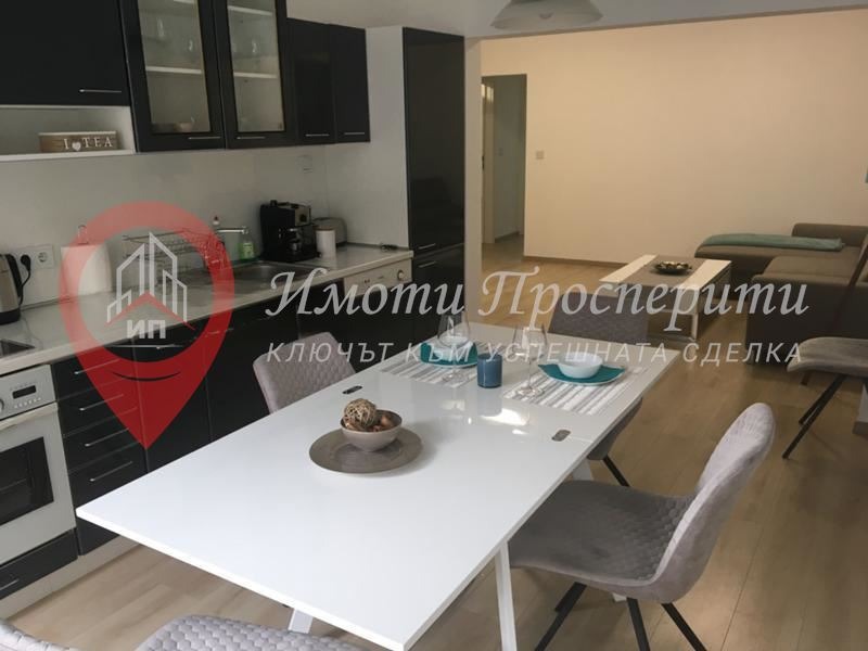 Дава под нем  4-стаен, град София, Център • 1 330 EUR • ID 41016534 — holmes.bg - [1] 