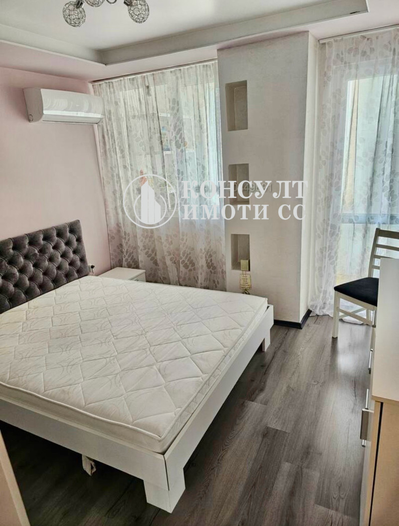 Zu vermieten  3 Schlafzimmer Stara Zagora , Zentar , 100 qm | 84929097 - Bild [9]