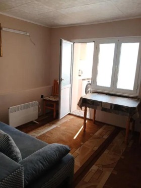 Studio Levski 1, Varna 2