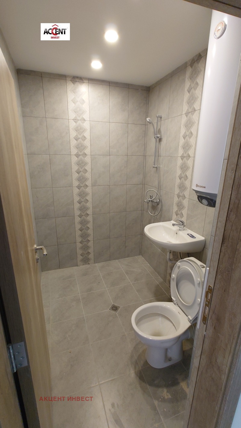 Do wynajęcia  Biuro Warna , Pobeda , 38 mkw | 65311744 - obraz [4]