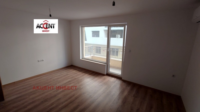 Do wynajęcia  Biuro Warna , Pobeda , 38 mkw | 65311744 - obraz [3]