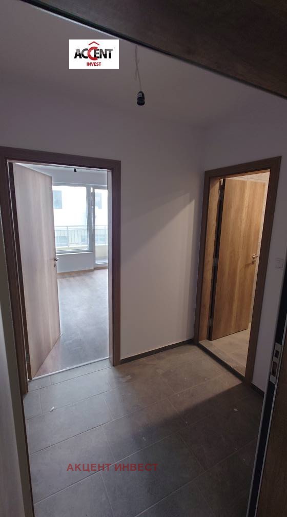 Do wynajęcia  Biuro Warna , Pobeda , 38 mkw | 65311744 - obraz [5]