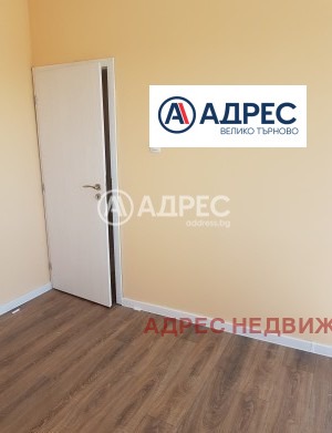 Дава под наем ЕТАЖ ОТ КЪЩА, гр. Велико Търново, Център, снимка 3 - Етаж от къща - 55309440