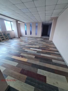 ОФИС, 180 m2