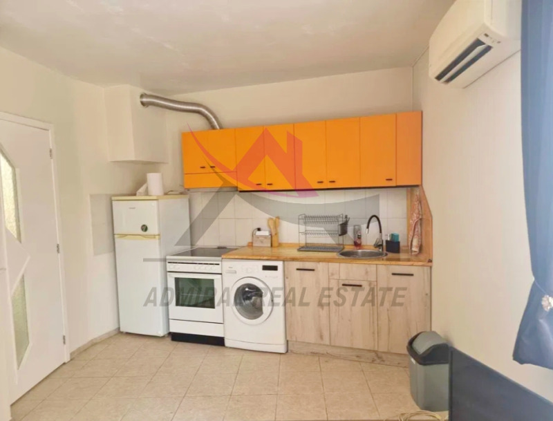 Do wynajęcia  1 sypialnia Warna , Centar , 60 mkw | 79326194 - obraz [2]