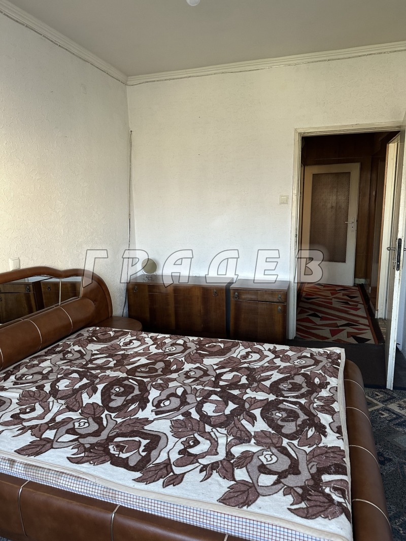 Дава под наем  3-стаен град Русе , Централен южен район , 90 кв.м | 42741911 - изображение [8]