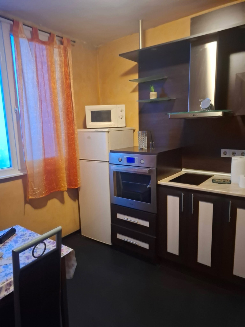 Дава под наем 3-СТАЕН, гр. София, Слатина, снимка 7 - Апартаменти - 53514372