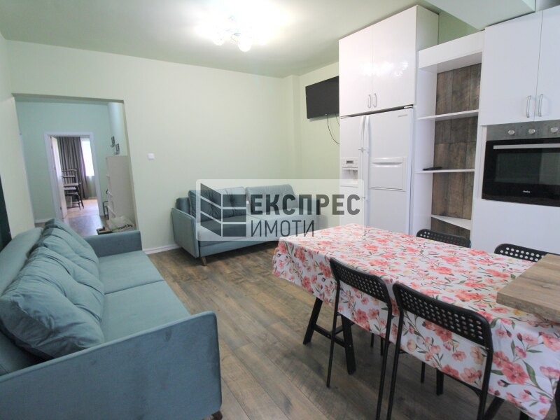 Дава под наем 4-СТАЕН, гр. Варна, Център, снимка 3 - Апартаменти - 53704757