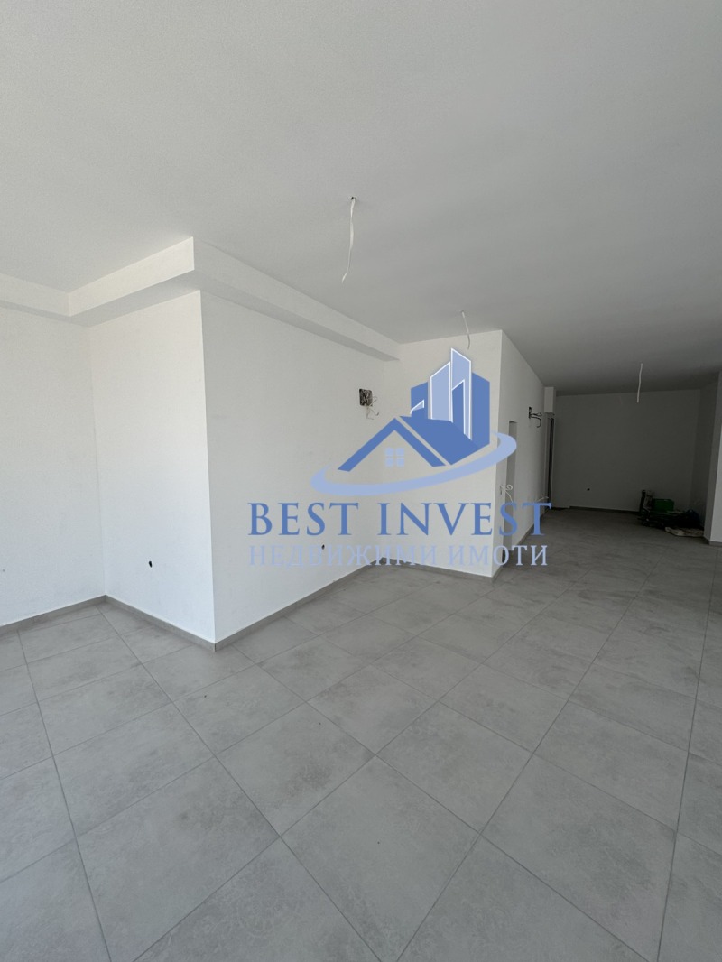 Til leje  Butik Blagoevgrad , Elenovo 2 , 130 kvm | 57299560 - billede [2]