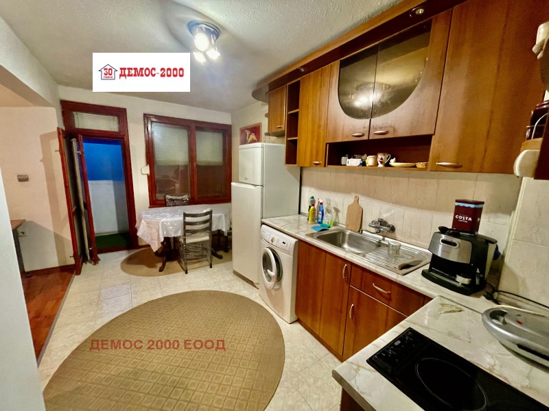 Дава под наем 3-СТАЕН, гр. Варна, Лятно кино Тракия, снимка 2 - Апартаменти - 52475487