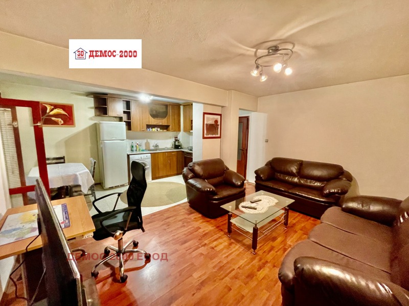 Дава под наем 3-СТАЕН, гр. Варна, Лятно кино Тракия, снимка 3 - Апартаменти - 52475487